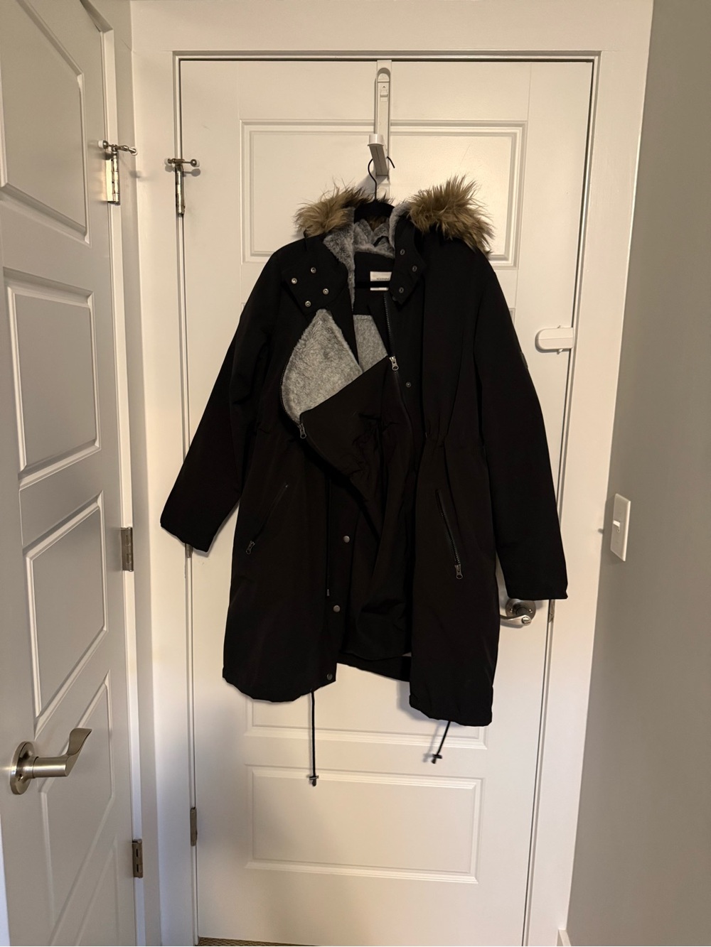 Seraphine Black Hooded Faux-Fur Trim Maternity Trench Coat with Insert